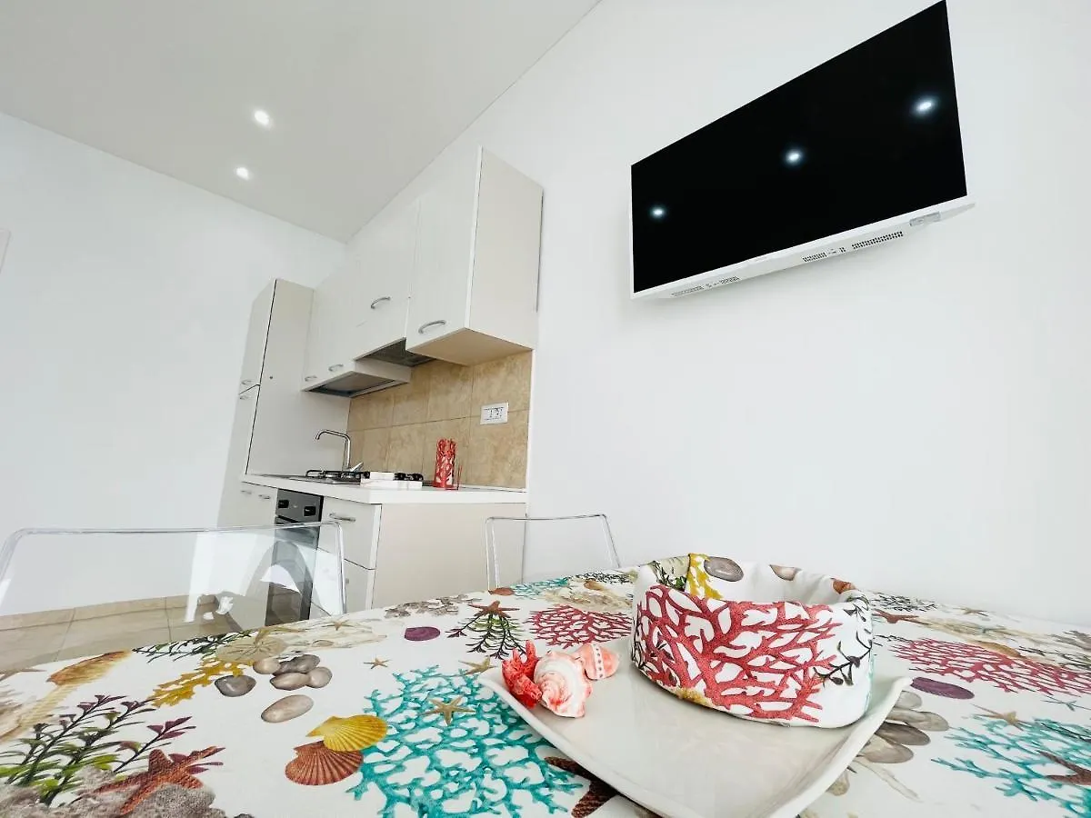 체팔루 Infinity Sea Balcony 아파트
